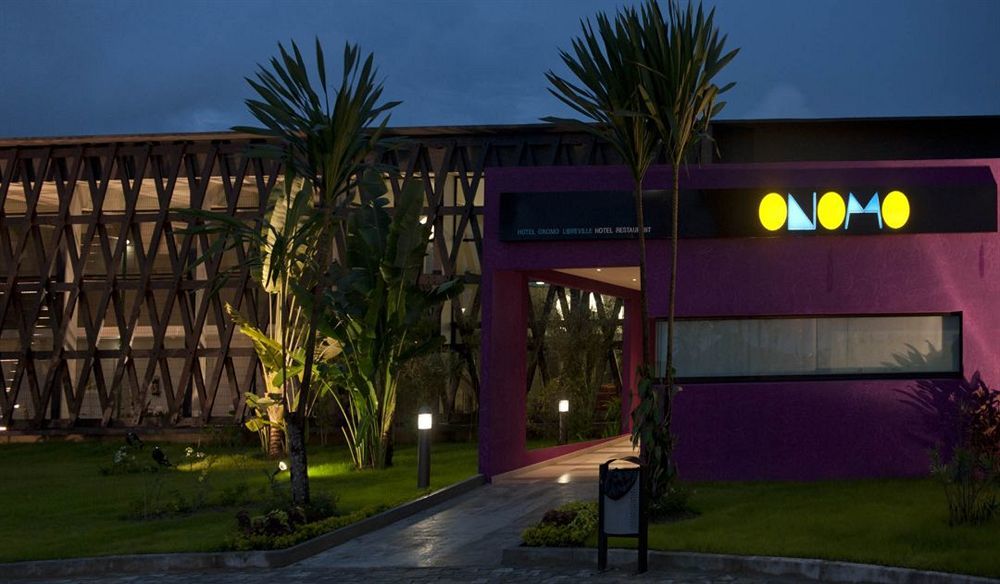 Mina Hotel Libreville Exterior foto