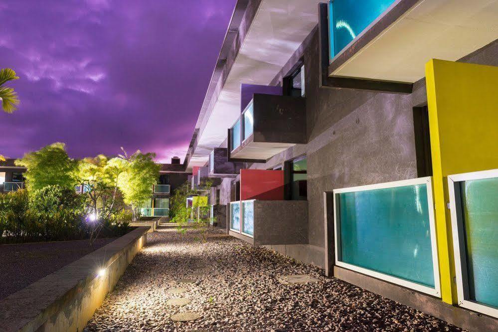 Mina Hotel Libreville Exterior foto